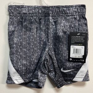 BNWt Nike Dry Fit Boys Swimming Short 2/2T Black/White